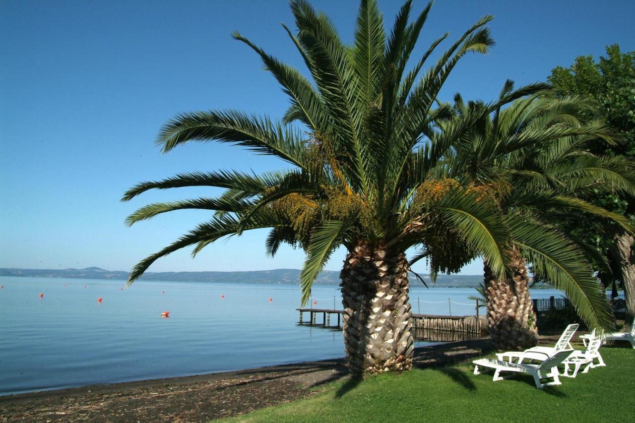 Hotel Eden Sul Lago Bolsena Exterior foto