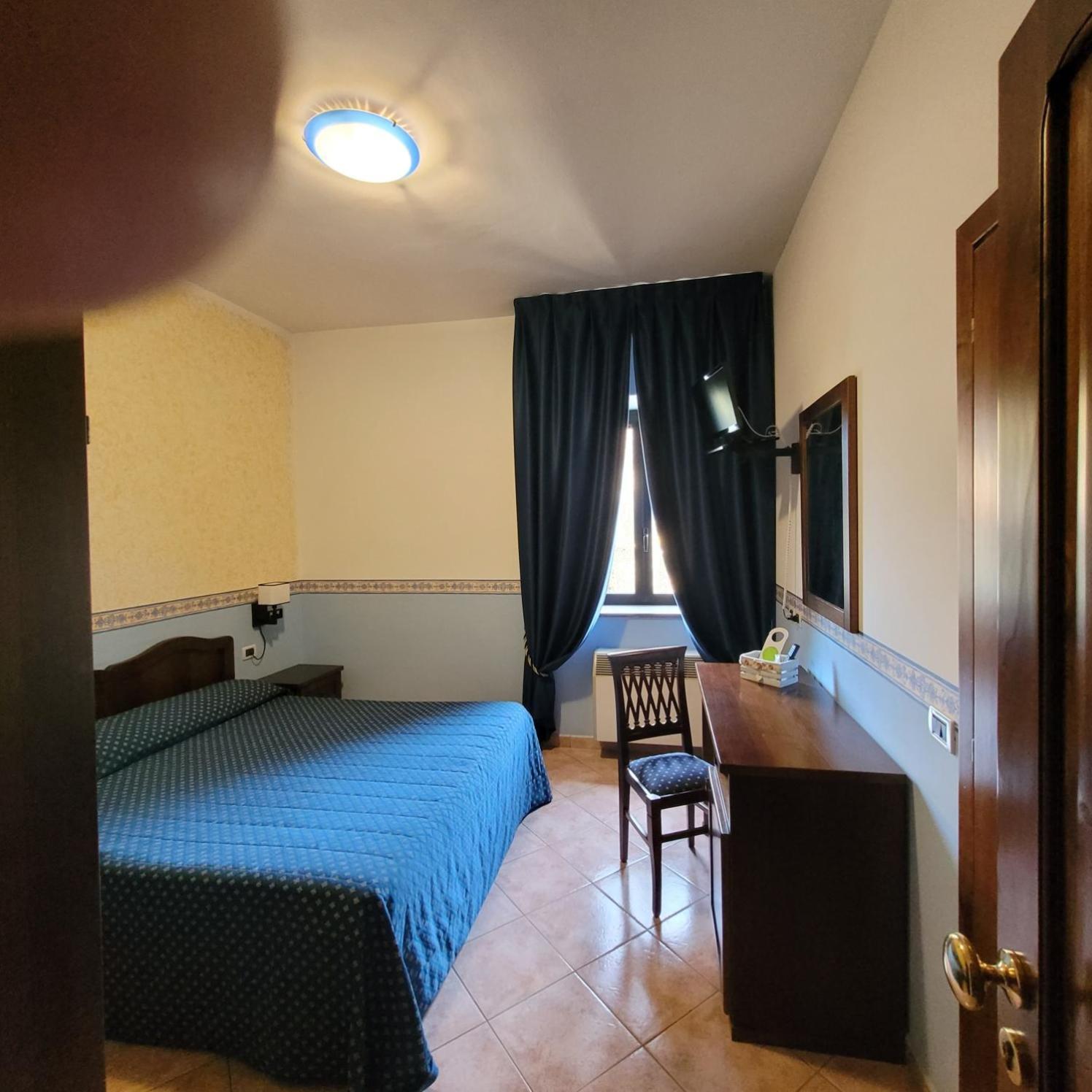 Hotel Eden Sul Lago Bolsena Exterior foto