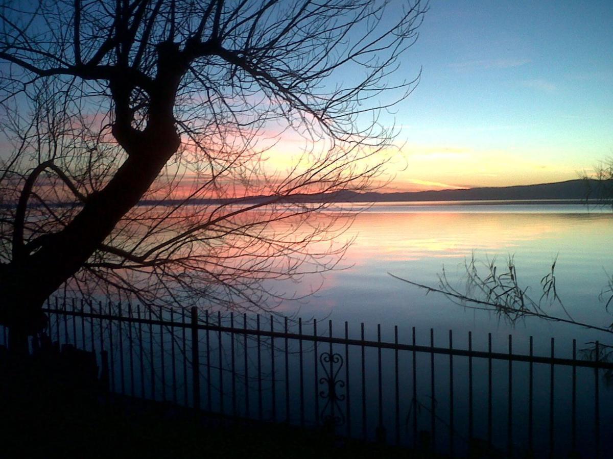 Hotel Eden Sul Lago Bolsena Exterior foto